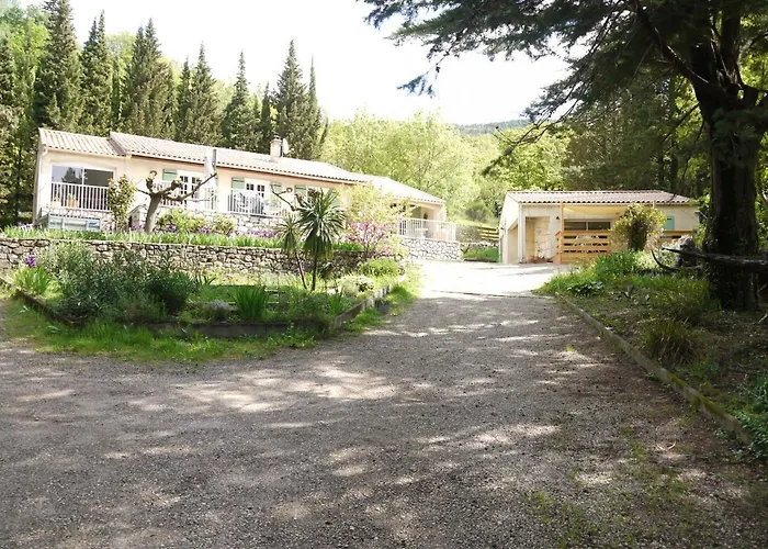 Prázdninový dům Le Cypressat